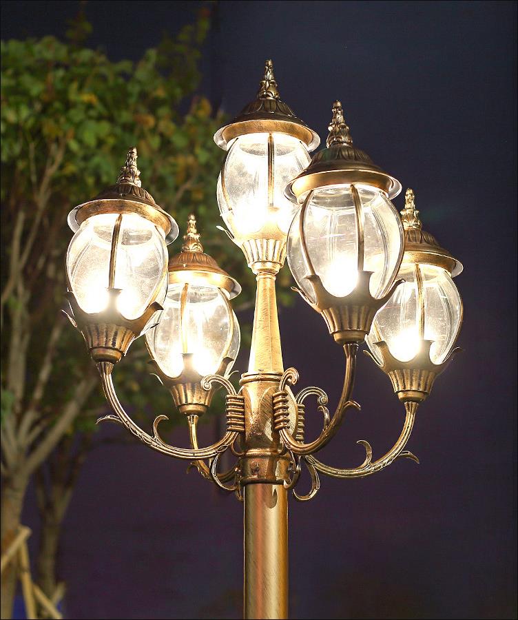 Uusi design Outdoor Decoration Garden Street Lamp Pole